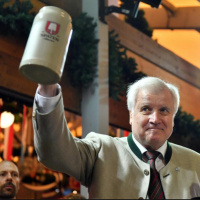 6. Bayern! Horst Seehofer er ny Heimat-minister. Og hvorfor er tysk popmusikk så grusom?