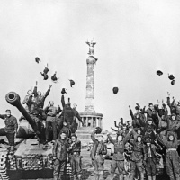 Episode 57. Krigen spesial: 75 år siden fredsavtalen i Europa.