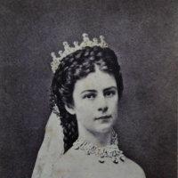 Episode 130. Statskupp. Sisi.