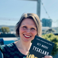 Episode 87. Gjest: Astrid Sverresdotter Dypvik. Høyreekstremisme.