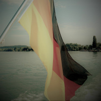 Tyskerne. Episode 2: Boligmarkedsgrøss. Høyreekstremisme og den nye filmen Ut av intet.