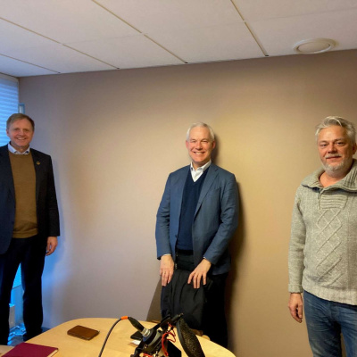 Finanslunsj Med Fåne Og Staavi