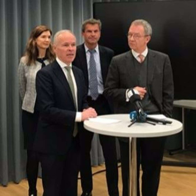 Finanslunsj Med Fåne Og Staavi