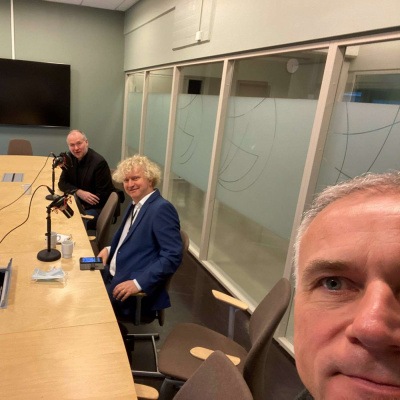 Finanslunsj Med Fåne Og Staavi