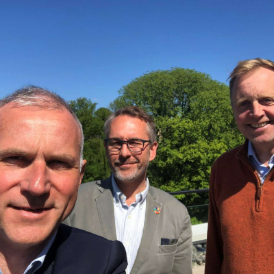 Finanslunsj Med Fåne Og Staavi