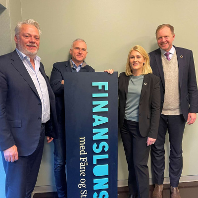 Finanslunsj Med Fåne Og Staavi