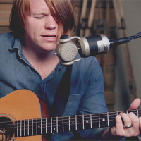 Leeland Mooring om livet som artist