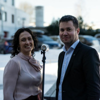 Vi våkner opp fra dvalen.