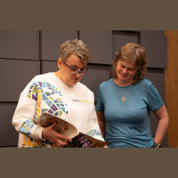 Spēcīga un talantīga Ukrainas balss. Saruna ar rakstnieci Oksanu Zabužko