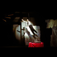 Dalī auss - Egijas Silāres izrāde, kurā nekas nenotiek ar racionālu prātu