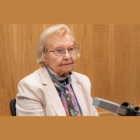 Dabīgais intelekts jeb literatūras filozofija. Saruna ar filozofi Skaidrīti Lasmani