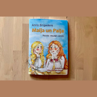 Brigaderes Maiju un Paiju pārlikt vieglajā valodā bijis grūts uzdevums