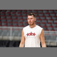 Dairis Bertāns neatbalsta naturalizēto spēlētāju iesaisti izlasēs