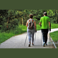 Tautas sports Latvijā: nūjošanas un taku skriešanas pasākumi