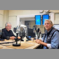 Komponists Zigmars Liepiņš tagad ir arī memuāru grāmatas Mūzaīka autors