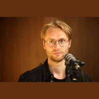 Cēsu Fonoklubs – pirms 16 gadiem un tagad. Saruna ar Jāni Sildniku