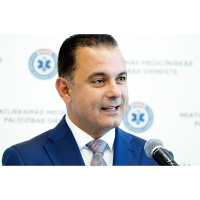 Jaunais veselības ministrs iecerējis panākt zemākas medikamentu cenas 