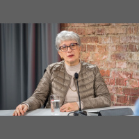 Sandra Kalniete: Eiropasinstitūciju gaiteņos ir jūtamas lobistu pastiprinātas pastaigas