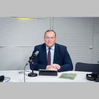 Ministrs: Situācija ar nelegāliem imigrantiem uz robežas sāk līdzināties kara stāvoklim