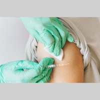 Ārste: Lielākā pretestība vakcinācijai pret papilomas vīrusu ir no vecāku puses