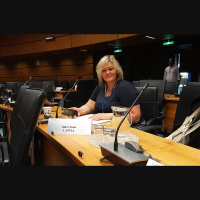 Kas lācītim vēderā? Restaurācijas ķīmiķes Indras Tuņas būtiskā loma mākslas darbu izpētē