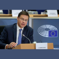 Valdis Dombrovskis: Latvija varētu napazaudēt Eiropas atbalsta naudu projektiem