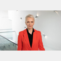 Baiba Zūzena: Sabiedriskajam medijam būtiski uzsākt jaunus satura virzienus