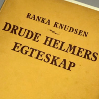 Hun ble advart mot giftermål.