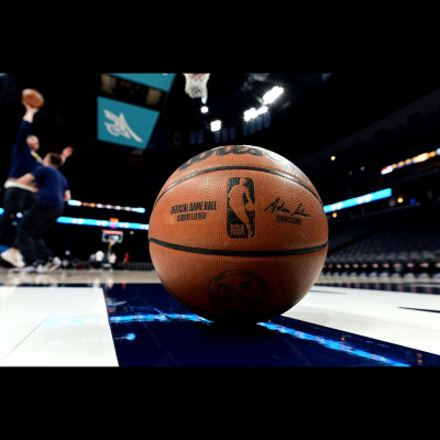 Keleten-nyugaton Podcast