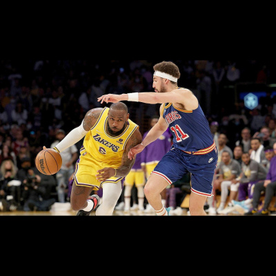 Keleten-nyugaton Podcast