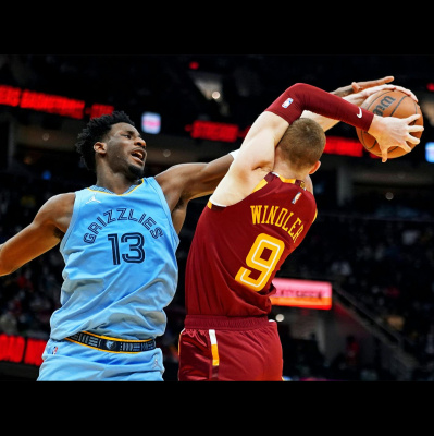 Keleten-nyugaton Podcast