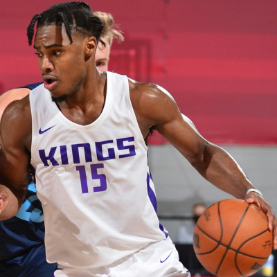 Keleten-nyugaton Podcast