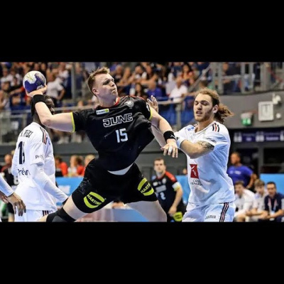 Keleten-nyugaton Podcast