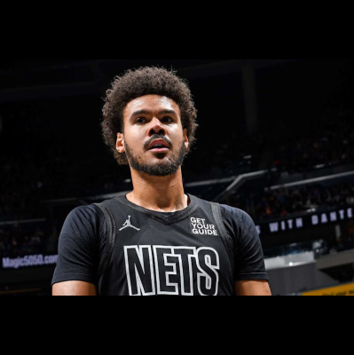 Keleten-nyugaton Podcast