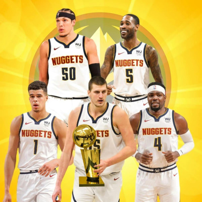 Keleten-nyugaton Podcast