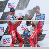 Pitlane #97 - Martín a pokolban, Bagnaia az élen, Marquezék a mennyben