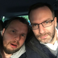 Motejlek nás načal, Pražský deník dorazil