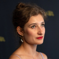 Amikor én jöttem, mindig belebújtam a nyakába - Mészöly Anna (Fekete pont, The Brutalist)