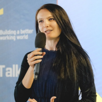 055: Veronica Ștefan, despre digitalizarea instituțiilor statului în relația cu cetățenii