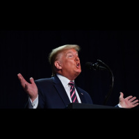 Lupta lui Donald Trump pe Twitter