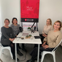 Ülj oda az asztalhoz és húzz magad mellé még egy széket Zolnay Judit és Németh Flóra a mentoringról