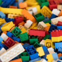 017: AI For Development, Lorem Ipsum, All JS Frameworks Are Terrible, Performance Monitor Tools