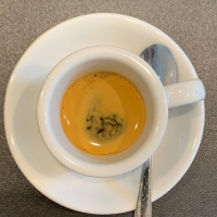 Sugárzó válltáska