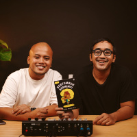 DIKULITI HABIS OLEH DIMAS DANANG