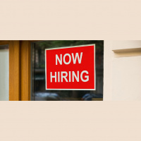 Holiday Hiring: Can Retailers Attract Talent in a Tight Labor Market?
