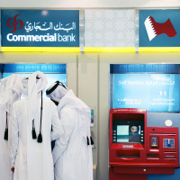 Gulf boycott of Qatar spreads to banks