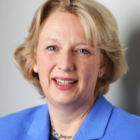 Why do women fail to reach the top in banking?