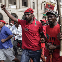 Tide turns against South African president