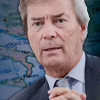 Bolloré and Berlusconi battle over Italys Mediaset