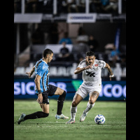 Minutos finais determinam empates em três jogos desta quarta